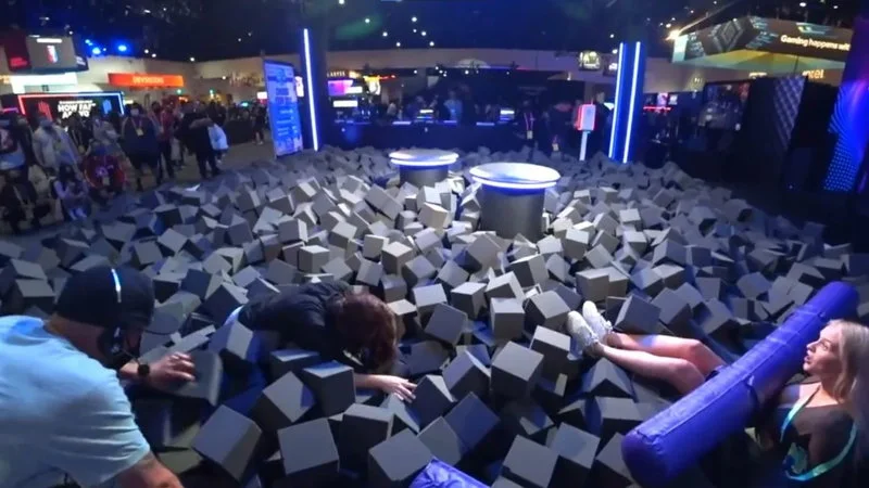 2022 Twitchcon Foam Pit — Wide-angle photograph of the TwitchCon 2022 foam pit installation with purple and blue foam blocks during event.