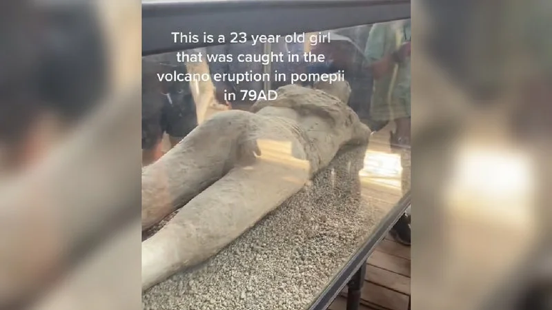 23 Year Old Pompeii Volcano Eruption Girl