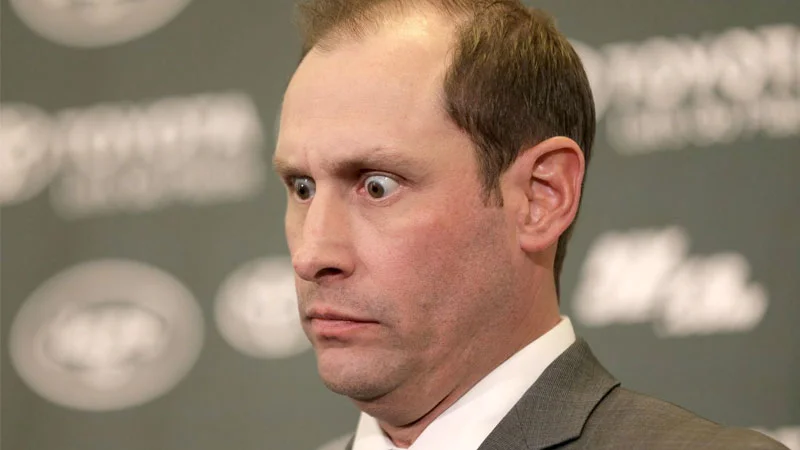 Adam Gases Eyes — Adam Gase with wide, bulging eyes at a Jets press conference