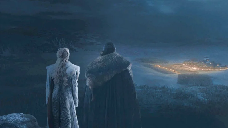 Battle Of Winterfell — Daenerys and Jon Snow overlooking Winterfell at night before the battle