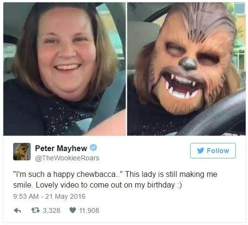 Chewbacca Mom — Tweet from Peter Mayhew showing Candace Payne next to the Chewbacca mask with the caption I'm such a happy chewbacca