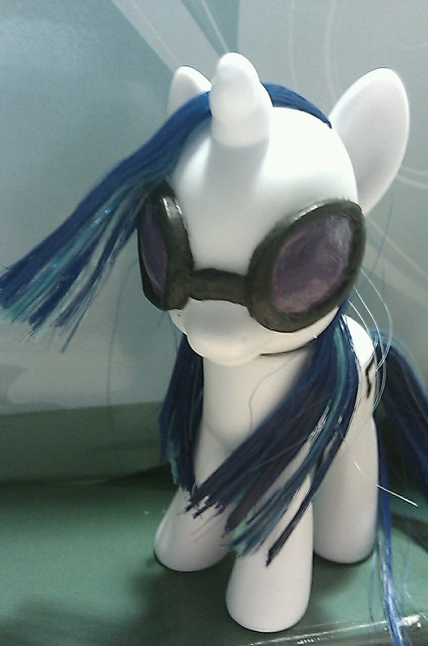 Dj P0N 3 Vinyl Scratch — Humanized fan art of Vinyl Scratch with headphones and purple sunglasses