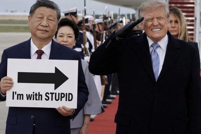 Donald Trump Flinches Beside Xi Jinping — Photo edit of Xi Jinping holding an I'm with STUPID sign pointing at Trump