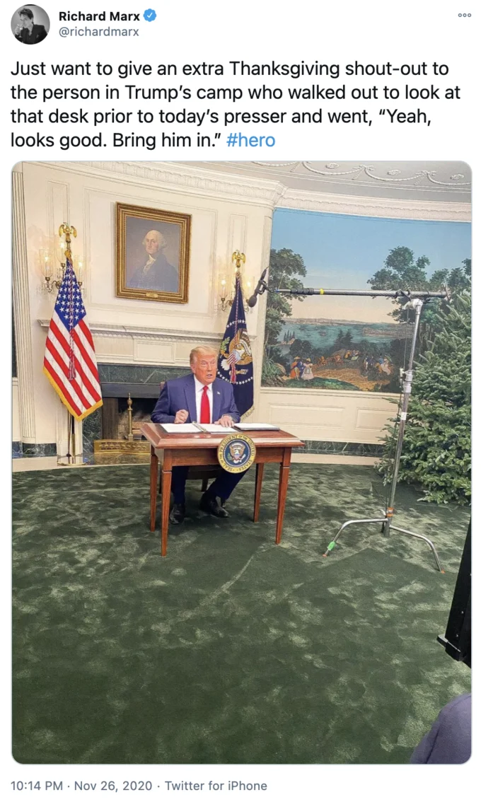 Donald Trumps Tiny Desk — Twitter screenshot from Richard Marx giving Thanksgiving thanks to the staffer who approved the tiny desk.