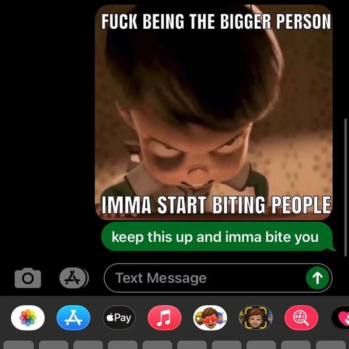 I'mma Start Biting People — iMessage screenshot of someone sending the biting people meme followed by a threat to bite
