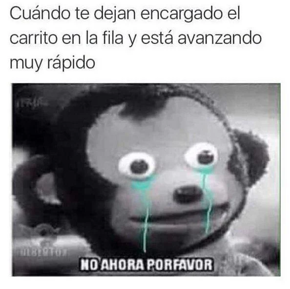 Grayscale desaturated monkey puppet with Spanish text about cashier using aisle to joke.