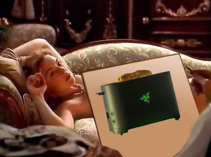 Titanic drawing scene edited to show a Razer Toaster instead of a portrait.