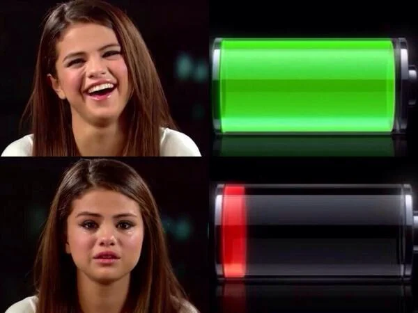 Selena Gomez Crying — Selena Gomez happy vs crying with battery level comparison