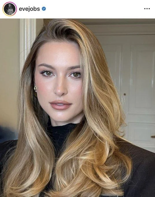 Steve Jobs Daughter Btw — Instagram post screenshot displaying professional selfie portrait of Eve Jobs from verified Instagram account.