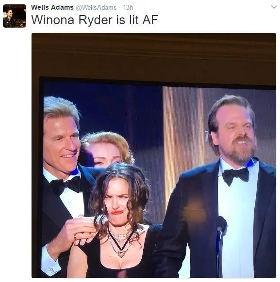 Winona Ryder's SAG Award Reaction — Tweet captioned 'Winona Ryder is lit AF' featuring Ryder making a dramatic face at the SAG Awards.