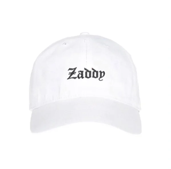 Zaddy (Slang) — Tweet of Zayn Malik captioned ZADDY looks good